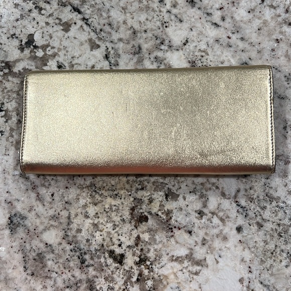 Vintage Gucci Gold Clutch With Buckle - Picture 8 of 8
